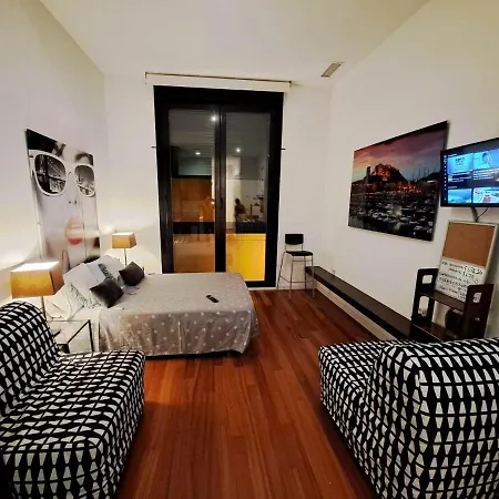 Lägenhet Loft Abad Center